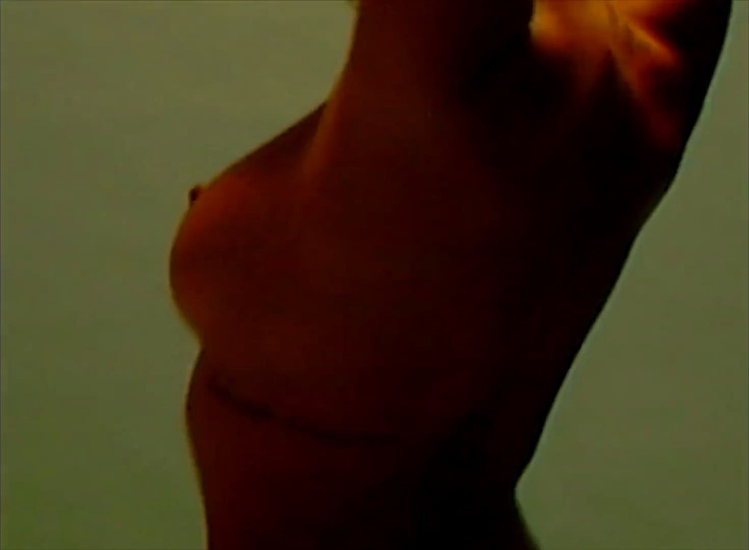 rita-ora-nude-topless-28 rita ora nude topless 28