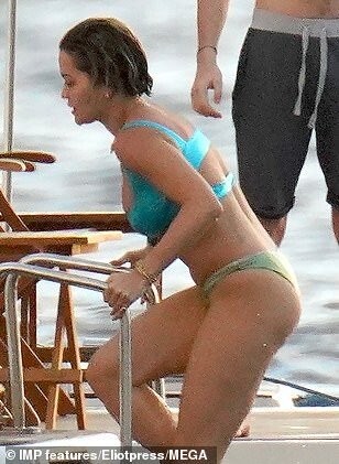 rita-ora-sexy-bikini-thefappening-pro-9 rita ora sexy bikini thefappening pro 9