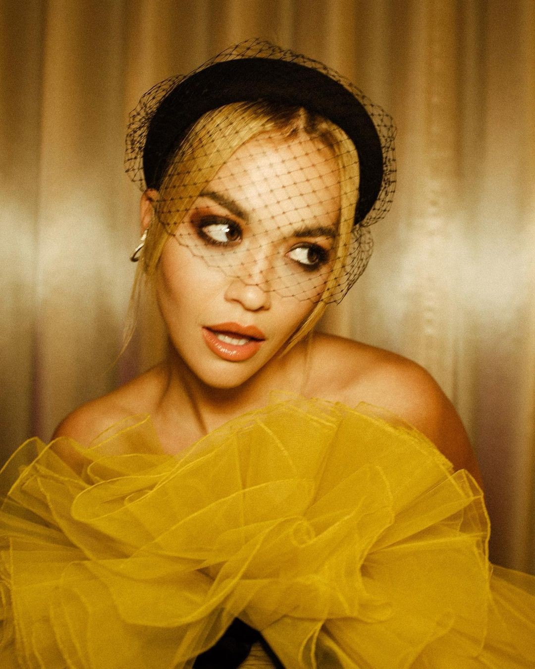 rita-ora-sexy-in-yellow-dress-at-mtv-emas-2020-thefappening-cfd-21 rita ora sexy in yellow dress at mtv emas 2020 thefappening cfd 21