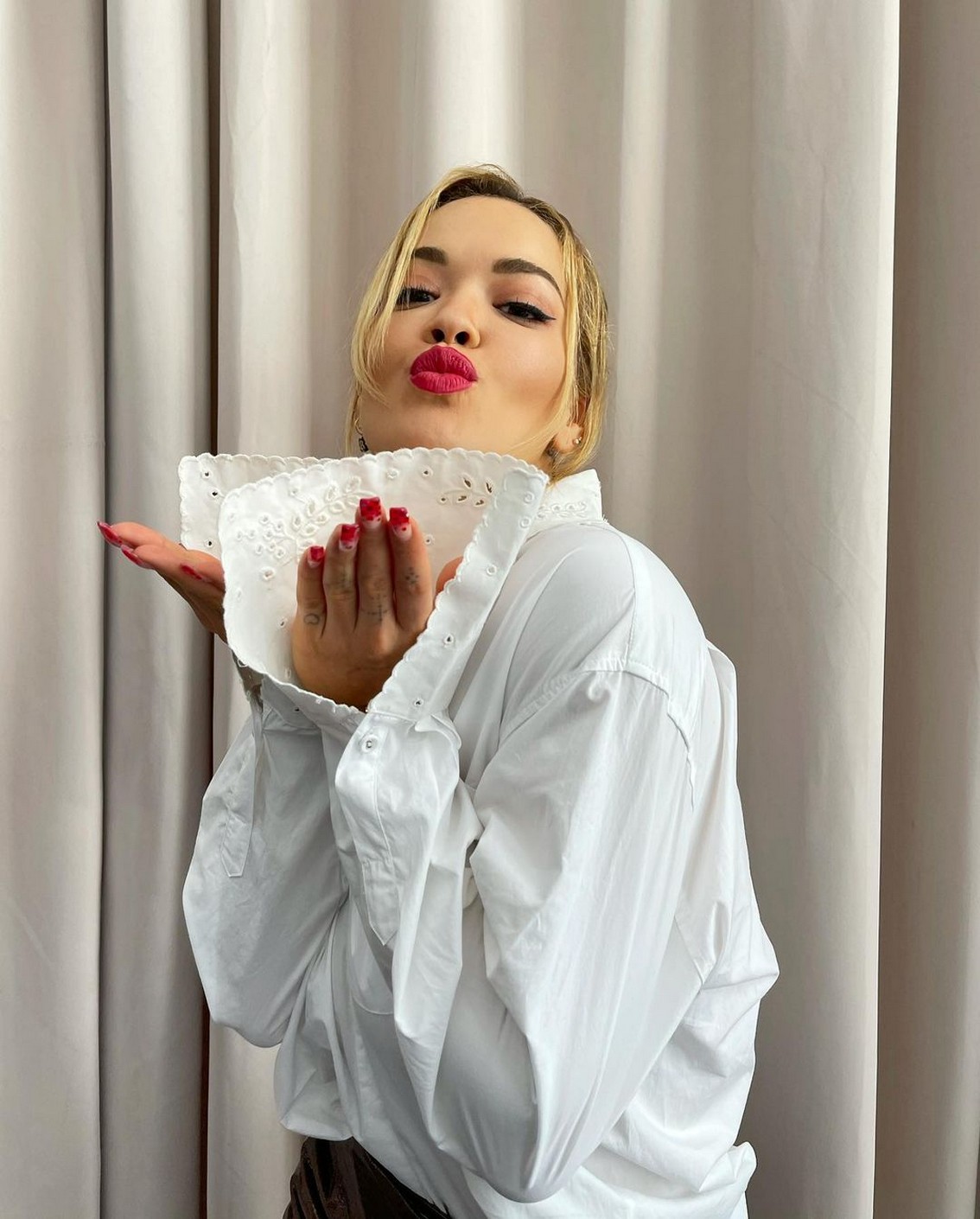 rita-ora-sexy-on-valentines-day-thefappening-cfd-3 rita ora sexy on valentines day thefappening cfd 3
