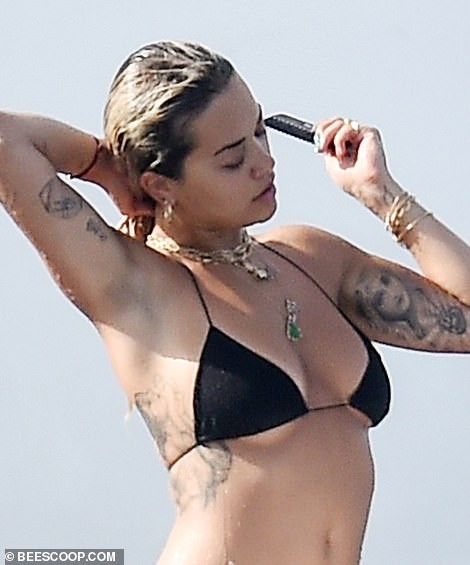 rita-ora-sexy-thefappening-cfd-7-1 Rita Ora See Through Nudity