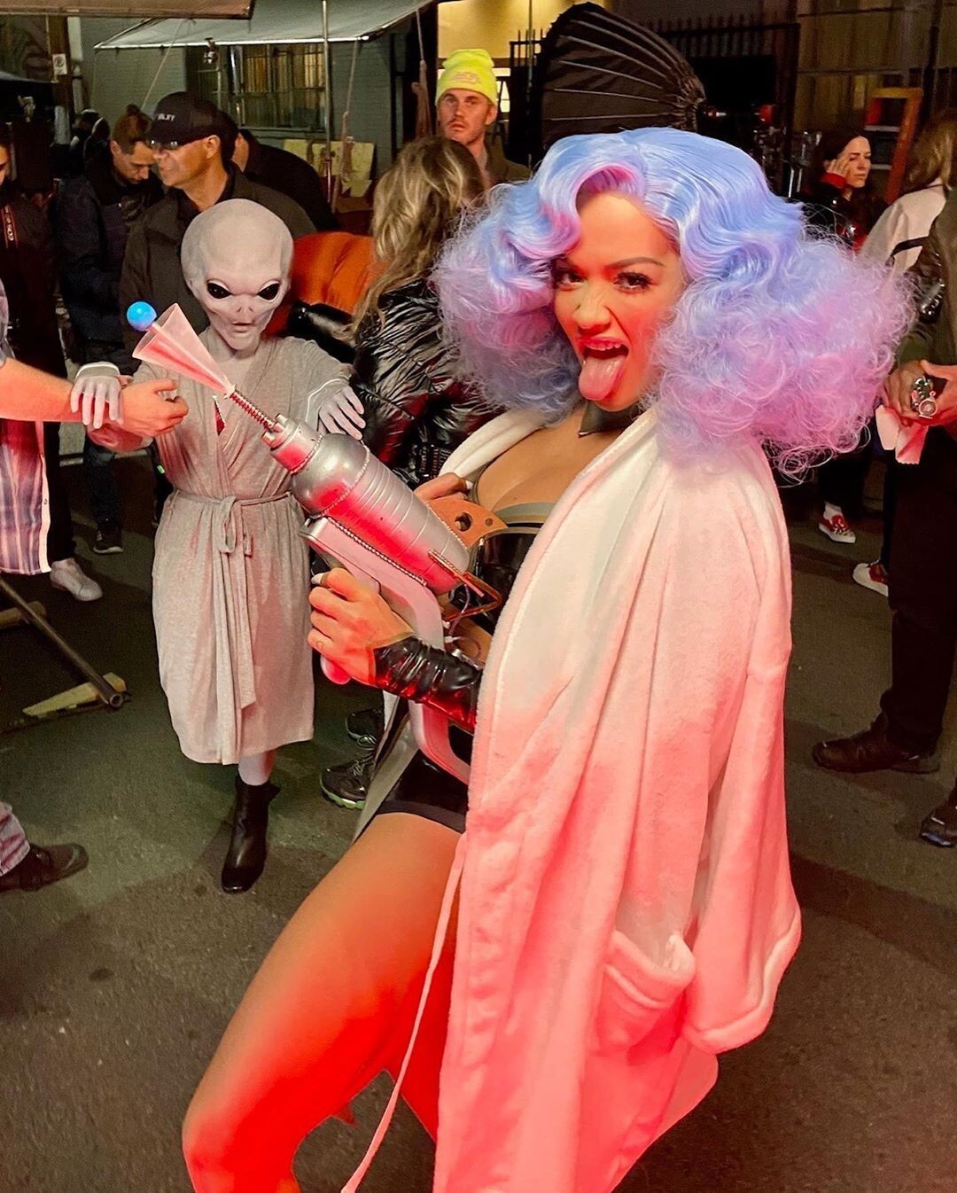 rita-ora-topless-bts-thefappening-pro-7 rita ora topless bts thefappening pro 7
