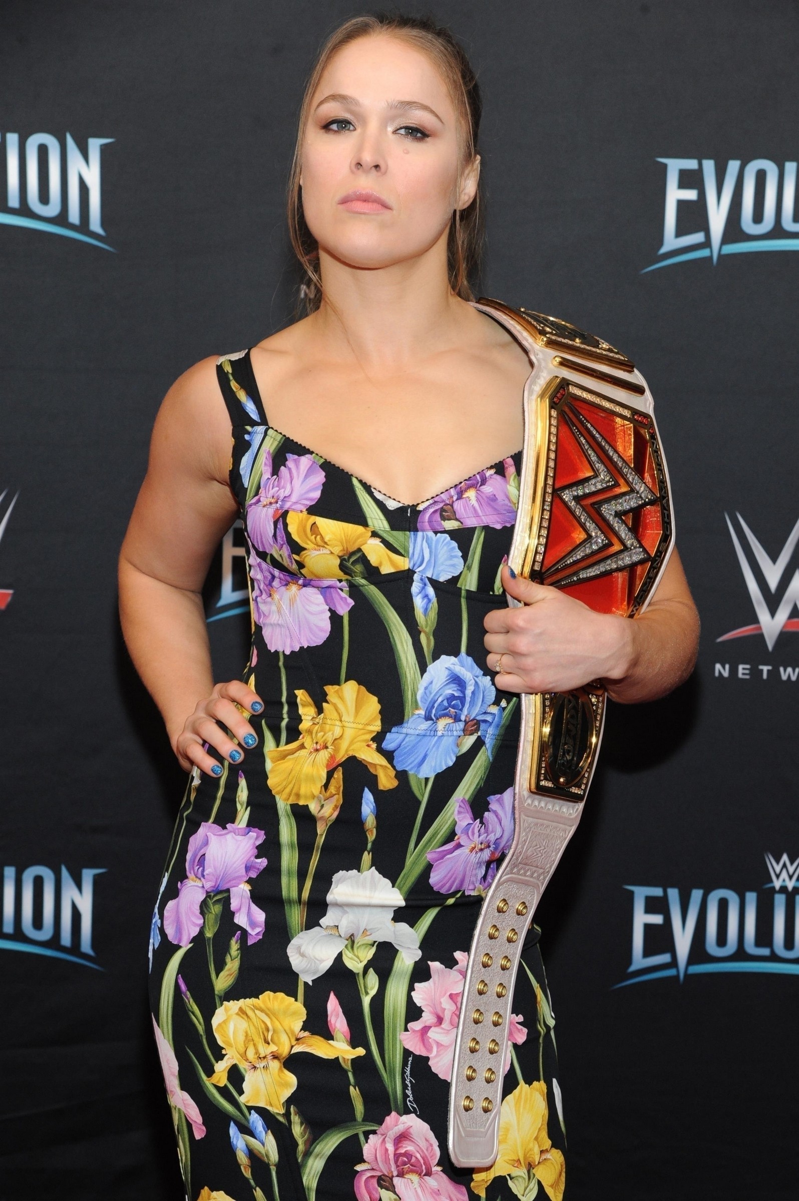 ronda-rousey-sexy-pokemon-gamer-thefappening-cfd-3 ronda rousey sexy pokemon gamer thefappening cfd 3