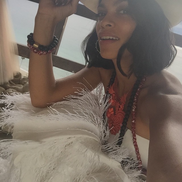 rosario-dawson-nude-sexy-13-1 Rosario Dawson Leaked