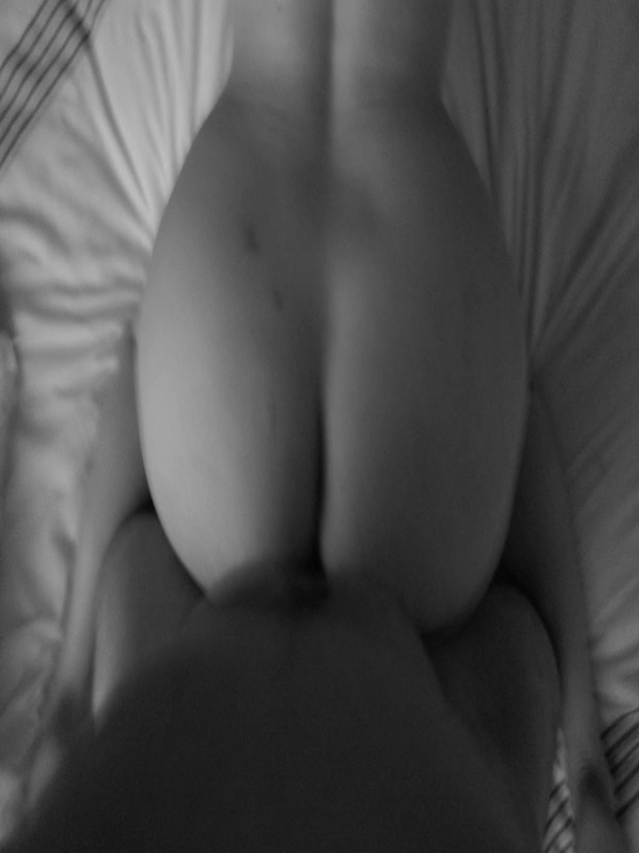 rose-mcgowan-nude-leaked-39 rose-mcgowan-nude-leaked-39