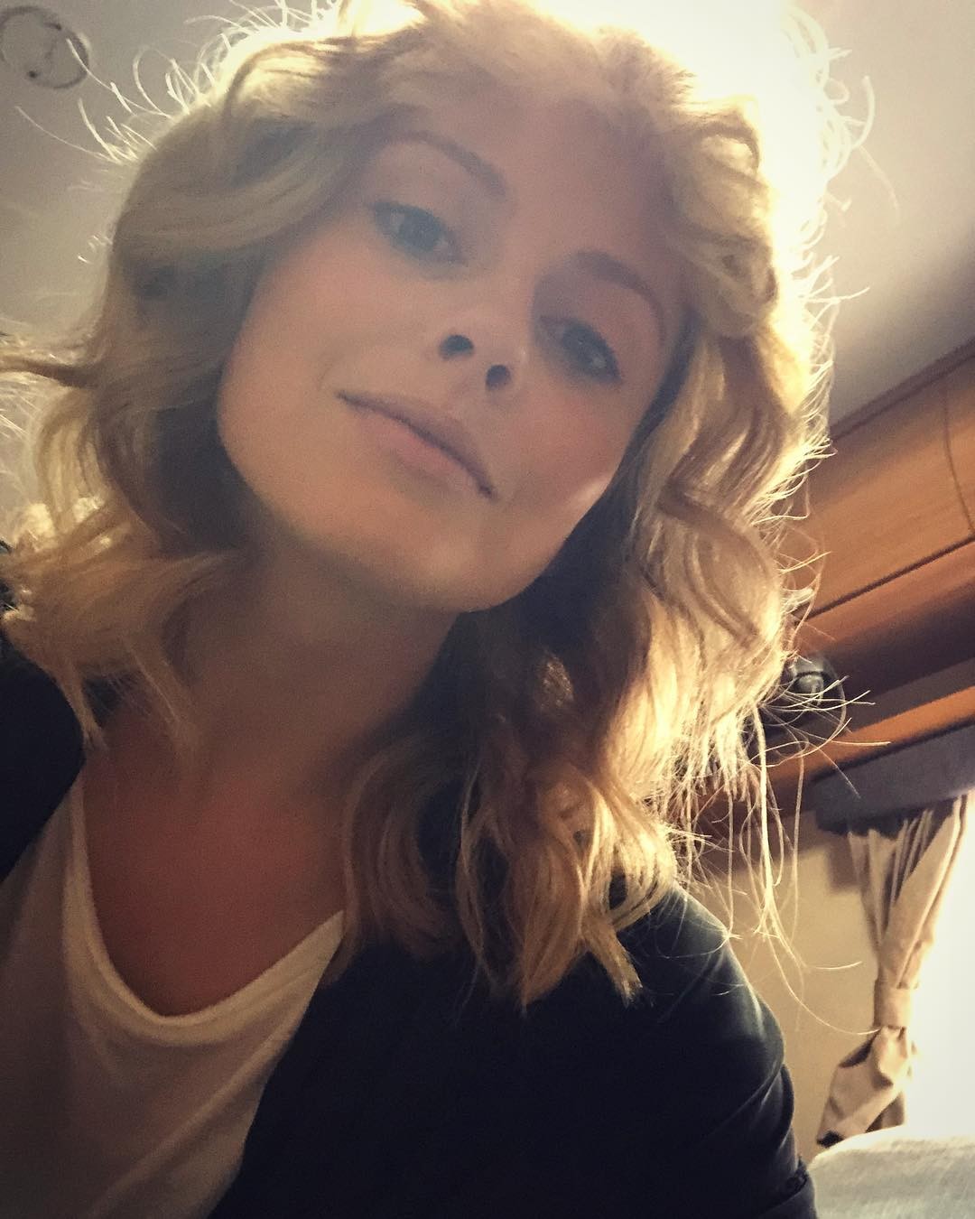 rose-mciver-nude-sexy-11 rose mciver nude sexy 11