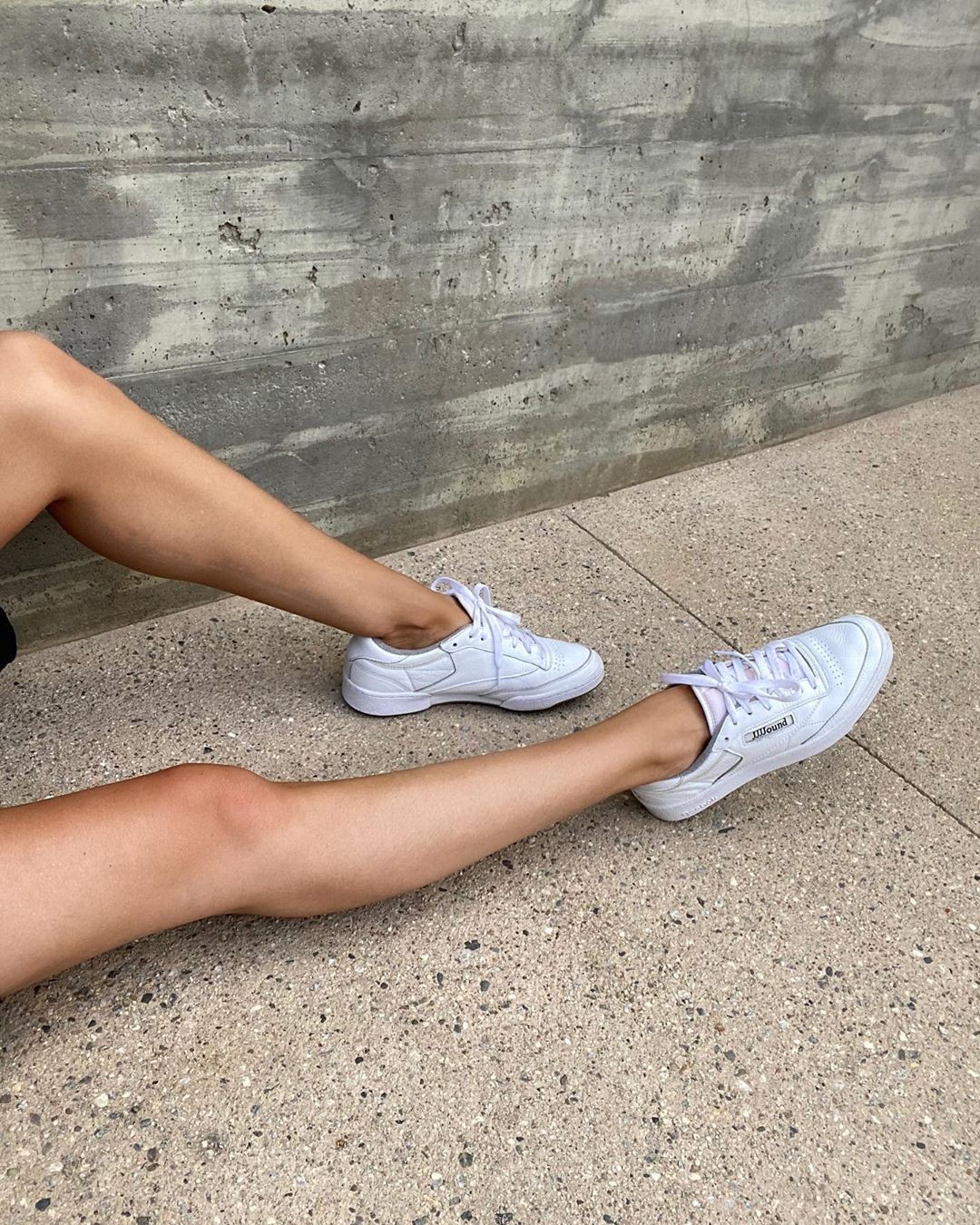 rosie-huntington-whiteley-naked-feet-and-tits-thefappening-pro-5 rosie huntington whiteley naked feet and tits thefappening pro 5