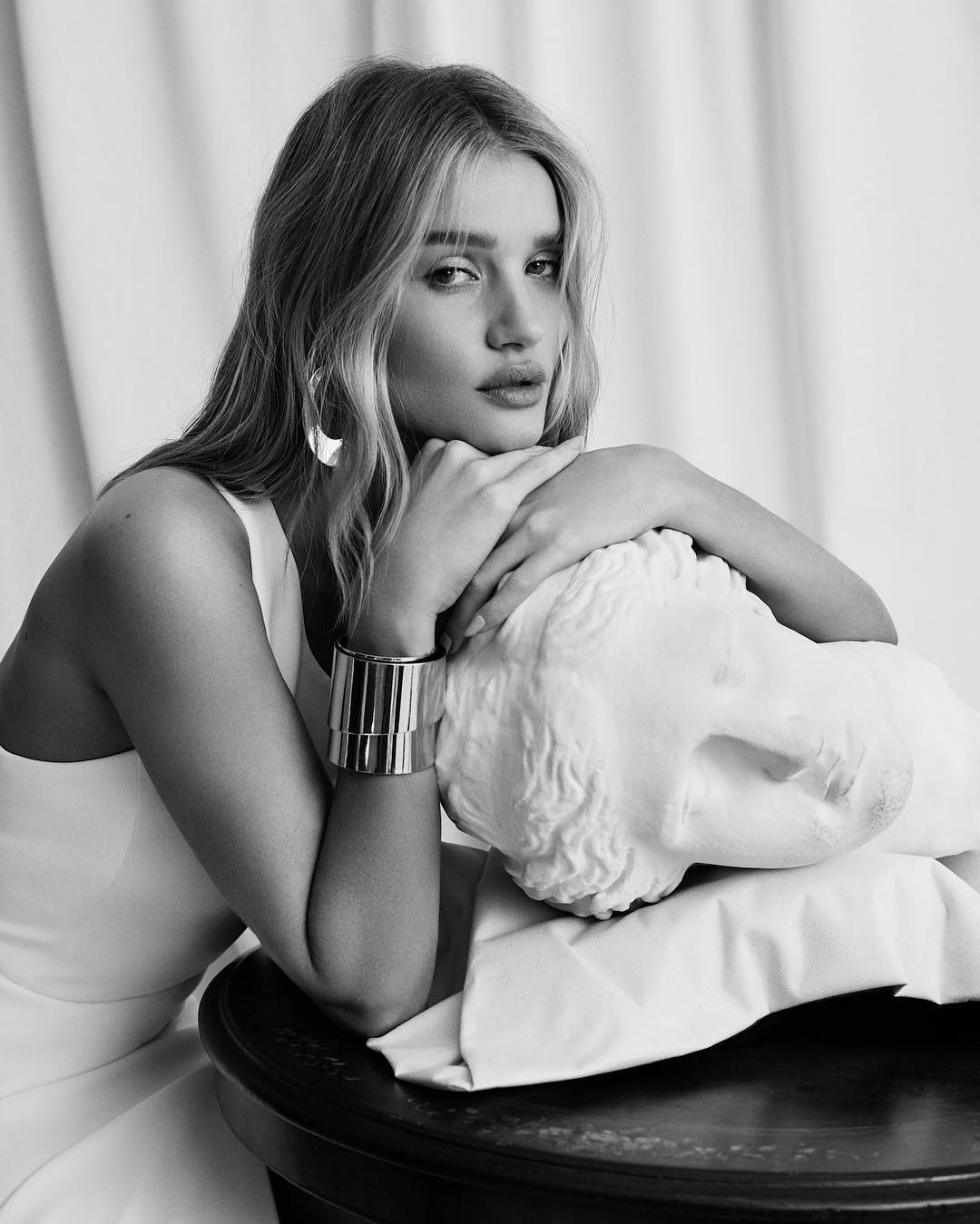 rosie-huntington-whiteley-sexy-lingerie-1 rosie huntington whiteley sexy lingerie 1