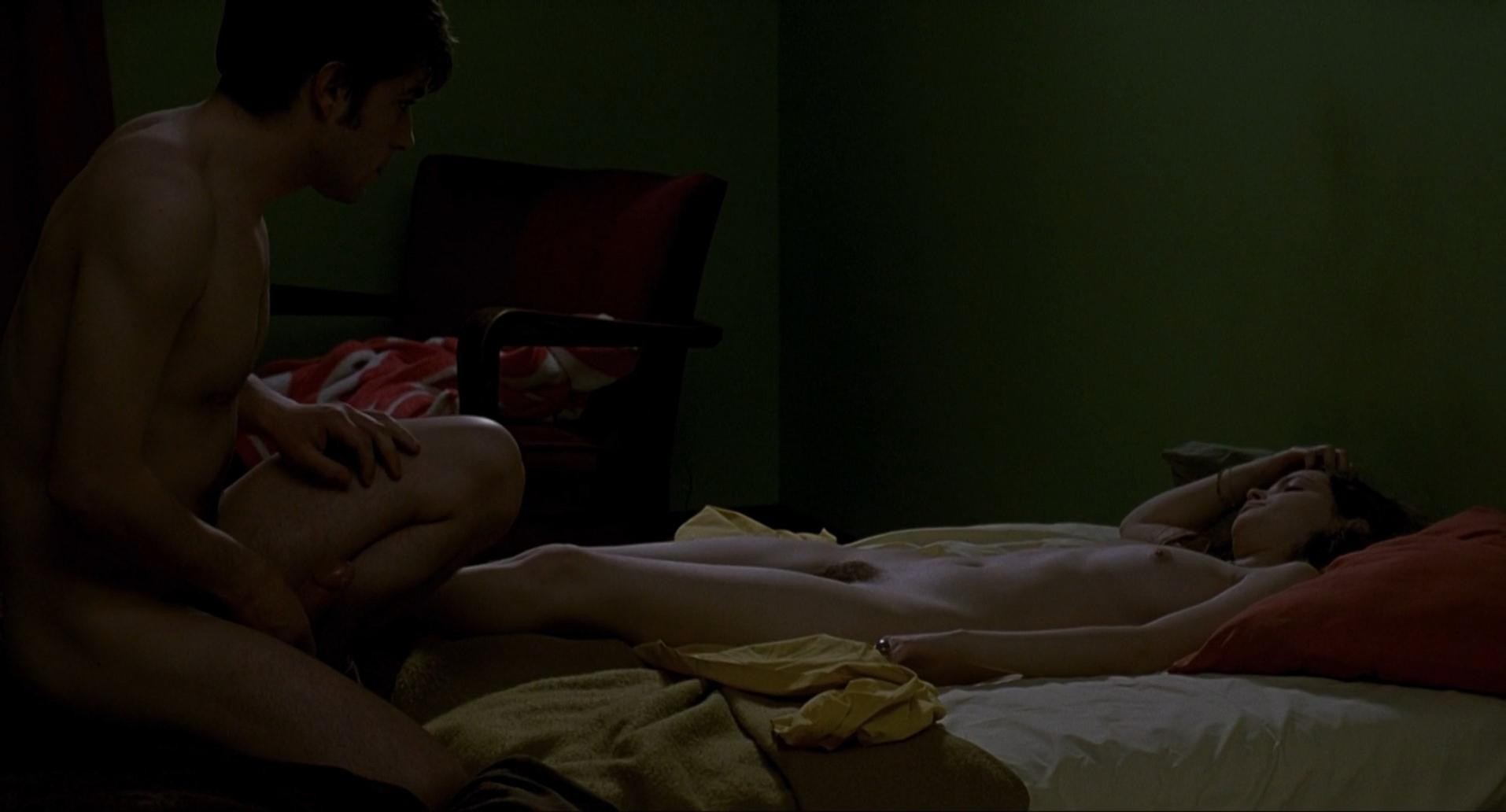 roxane-mesquida-nude-scenes-5 roxane mesquida nude scenes 5