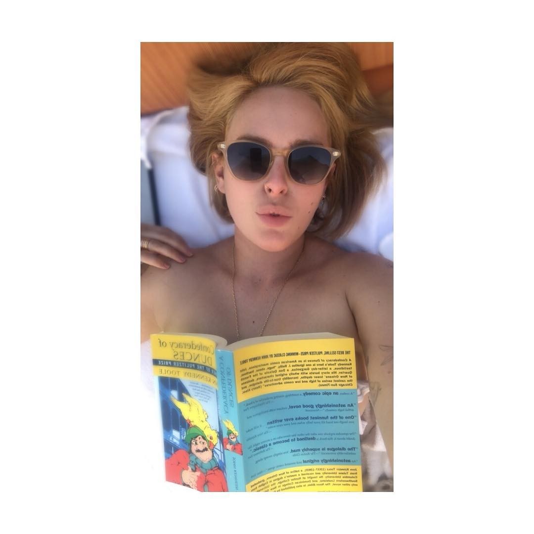 rumer willis topless sexy thefappening pro 7