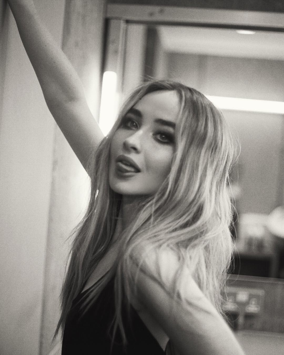 sabrina-carpenter-sexy-2019-3 sabrina carpenter sexy 2019 3