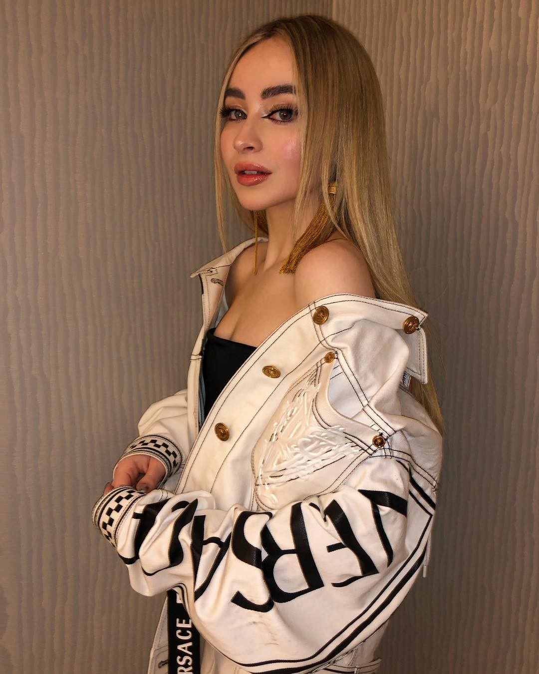 sabrina-carpenter-sexy-2019-4 sabrina carpenter sexy 2019 4