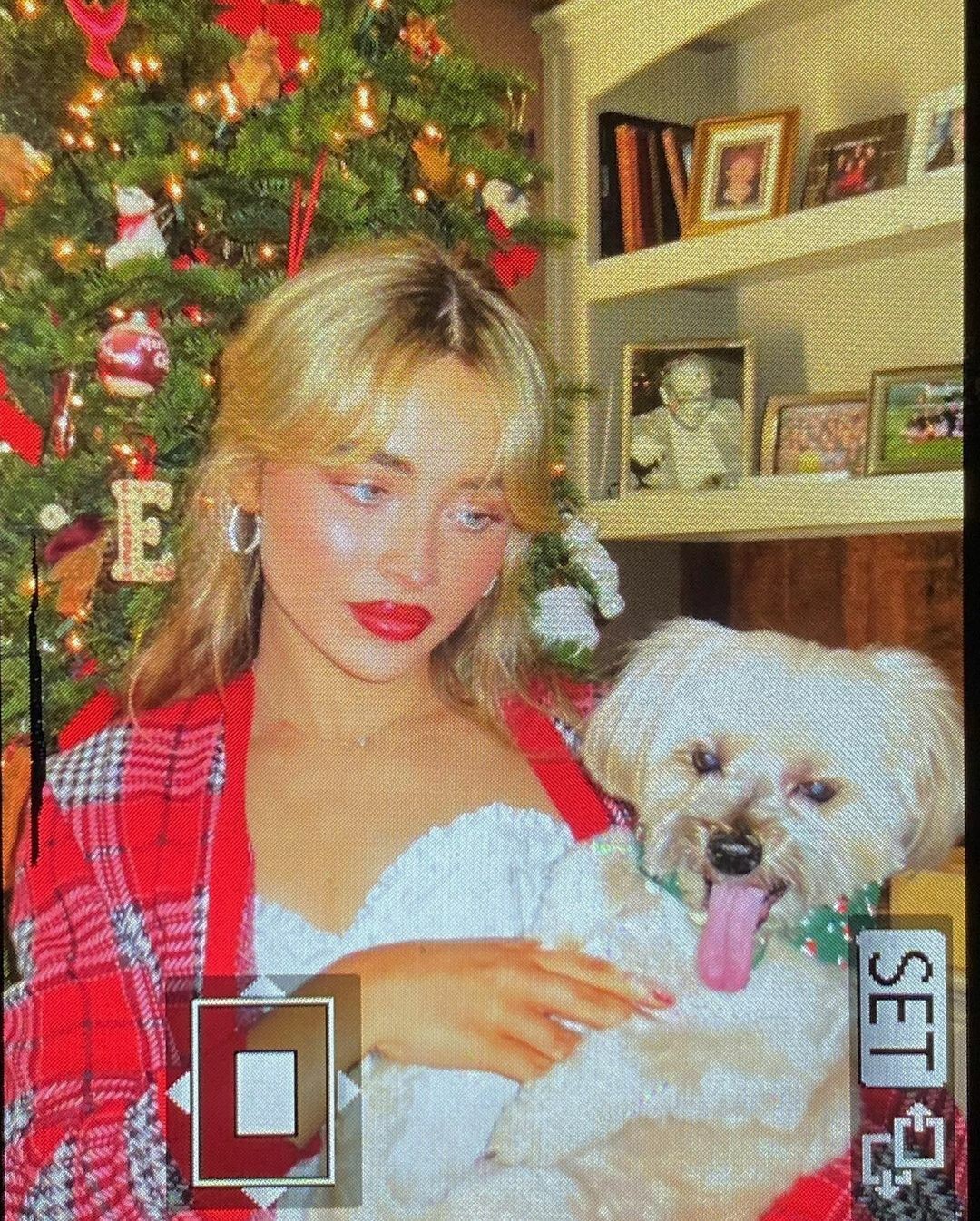 sabrina-carpenter-sexy-christmas-thefappening-cfd-4 sabrina carpenter sexy christmas thefappening cfd 4