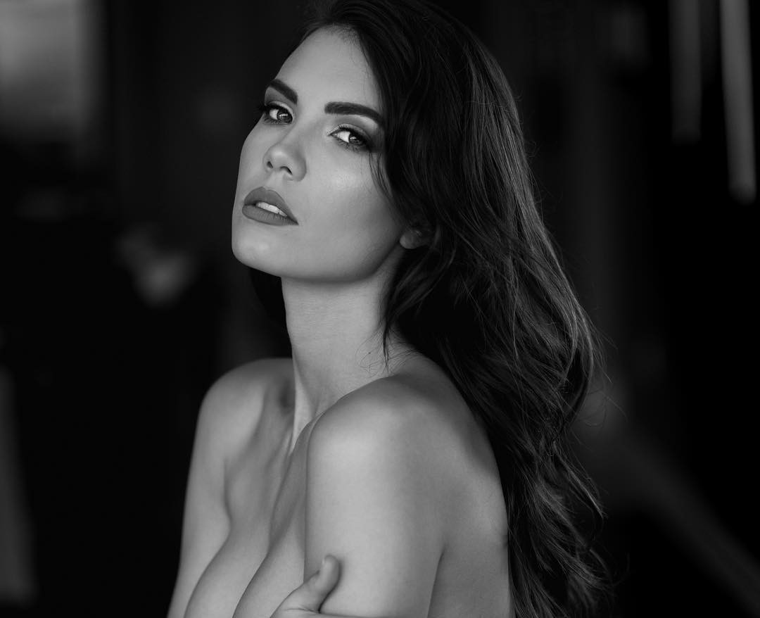 sabrina-janssen-topless-sexy-thefappening-pro-16 sabrina janssen topless sexy thefappening pro 16
