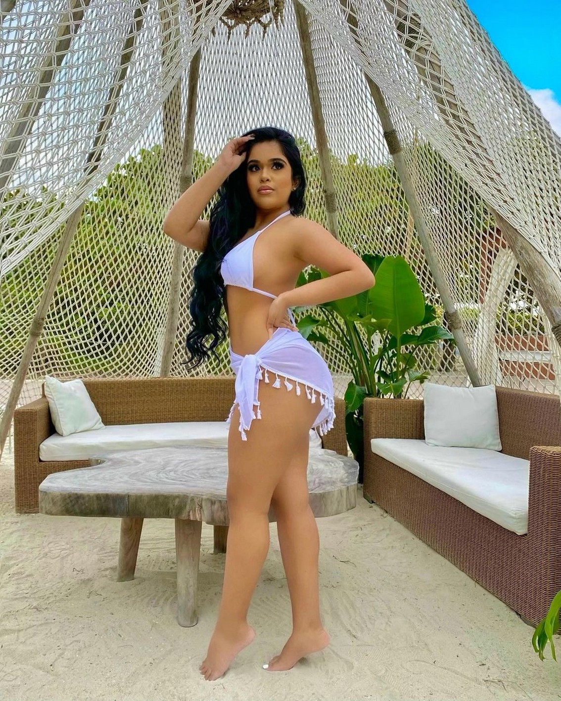 sadey-ali-flaunts-her-ass-in-a-revealing-bikini-thefappening-cfd-6 Sadey Ali Flaunts Her Ass In A Revealing Bikini
