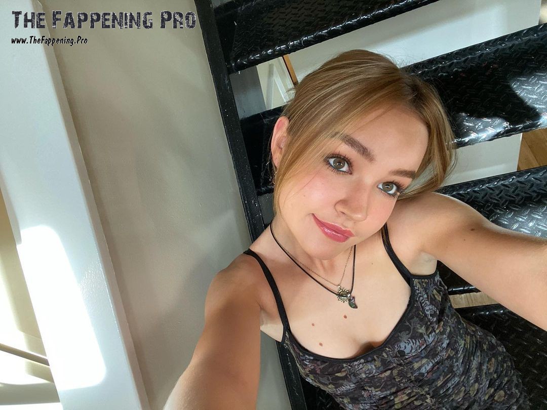 sadie-stanley-selfie-thefappening-cfd-1 Sadie Stanley Private Selfie