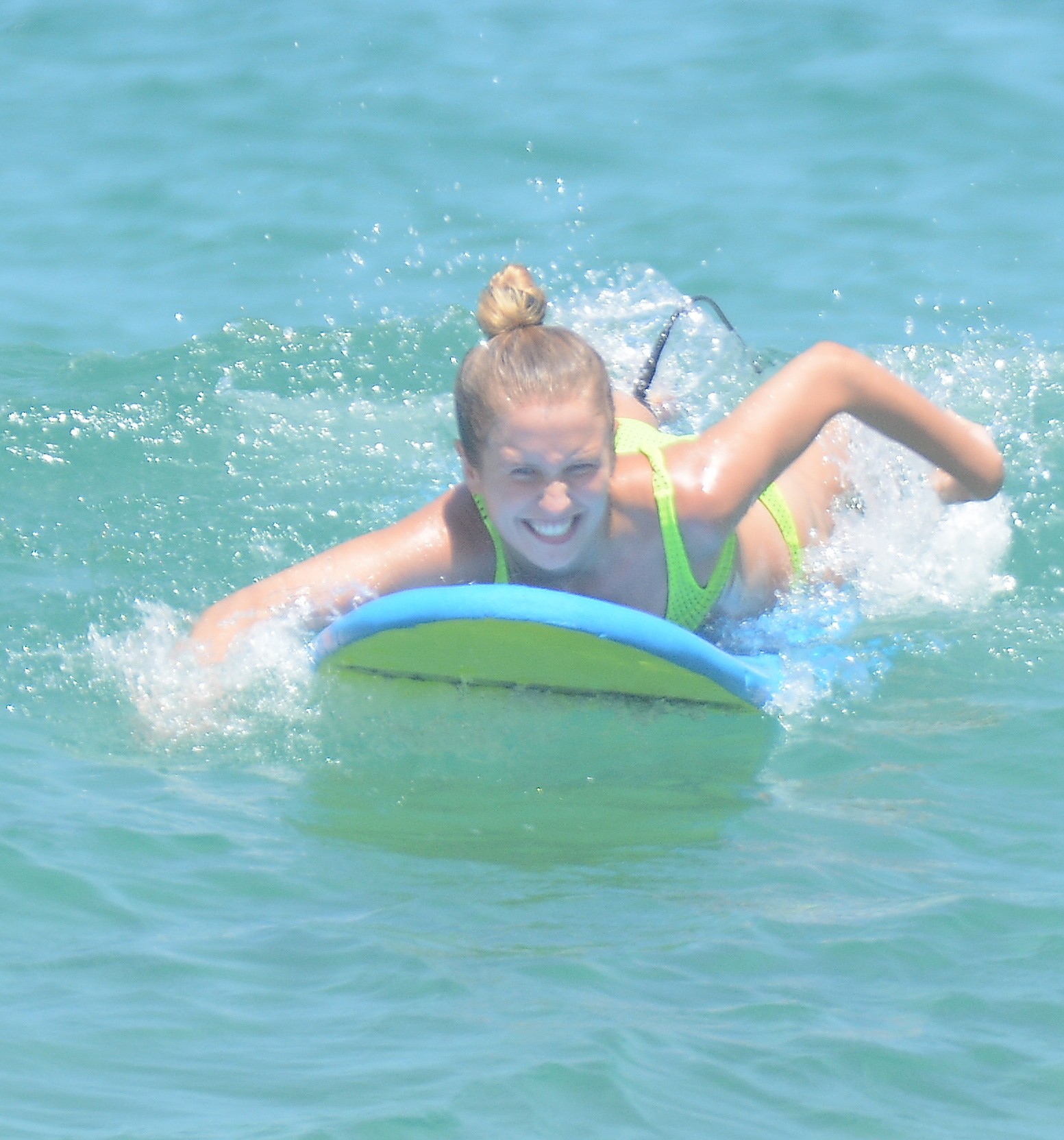 sailor-brinkley-cook-sexy-surfing-20 sailor brinkley cook sexy surfing 20