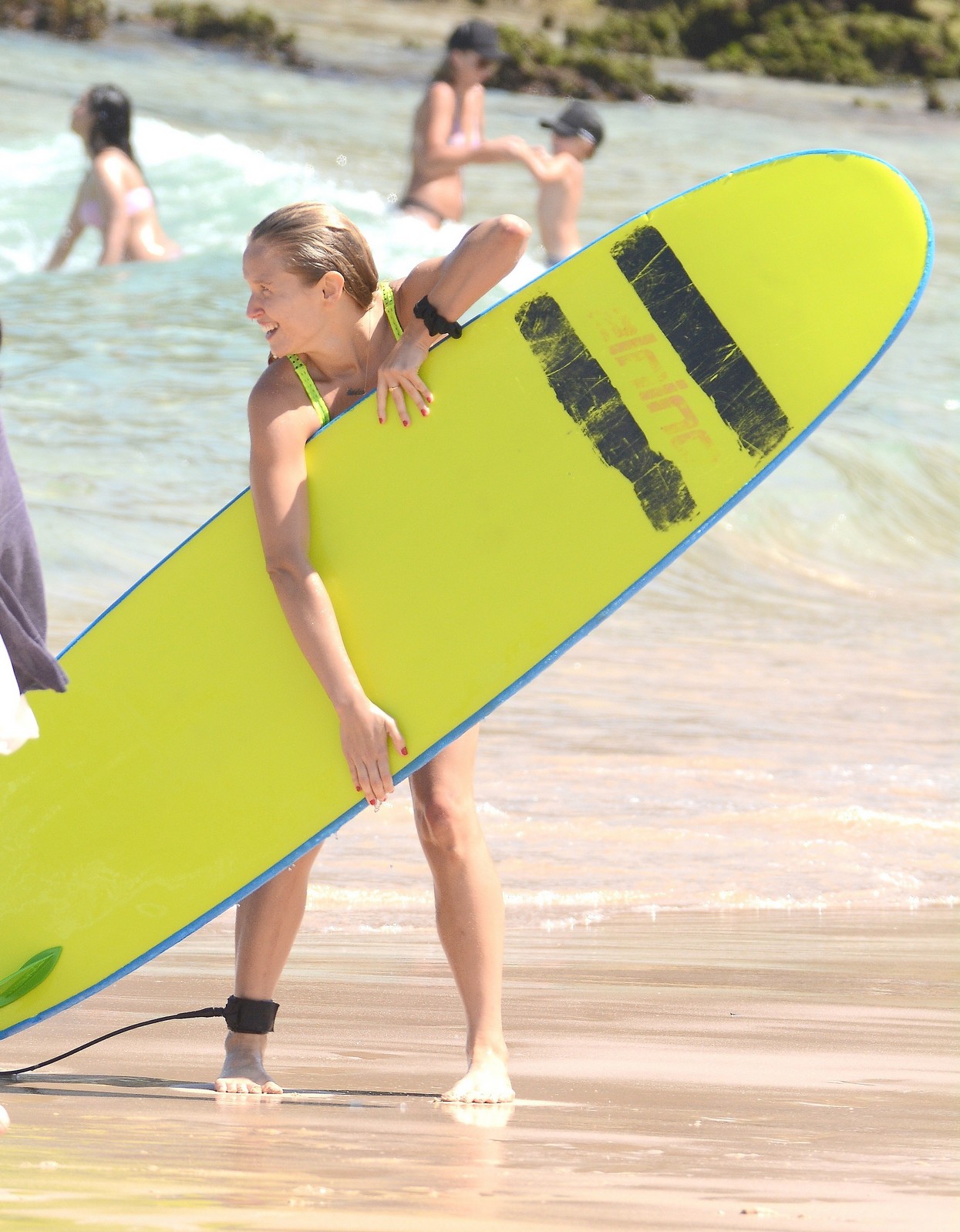 sailor-brinkley-cook-sexy-surfing-48 sailor brinkley cook sexy surfing 48