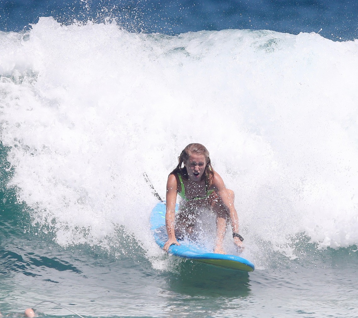 sailor-brinkley-cook-sexy-surfing-59 sailor brinkley cook sexy surfing 59