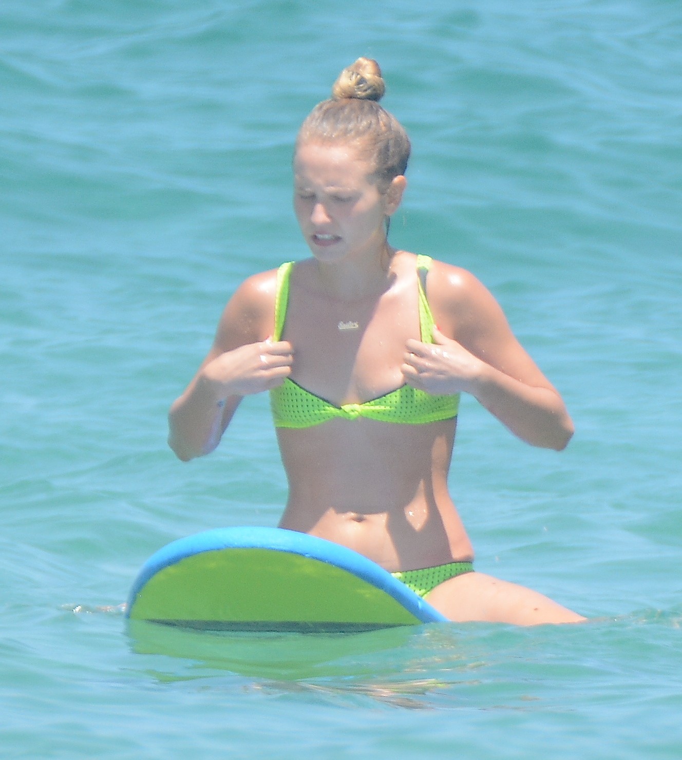 sailor-brinkley-cook-sexy-surfing-88 sailor brinkley cook sexy surfing 88