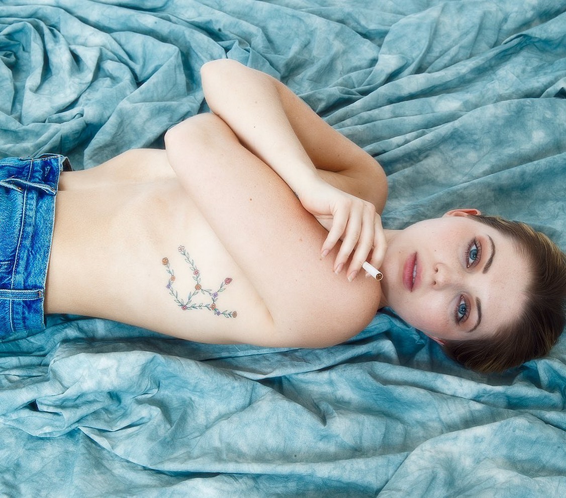 sammi-hanratty-topless-collection-2020-thefappening-cfd-4 sammi hanratty topless collection 2020 thefappening cfd 4