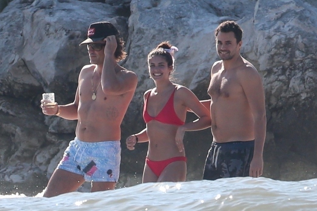 sara-sampaio-bikini-ass-9 sara sampaio bikini ass 9