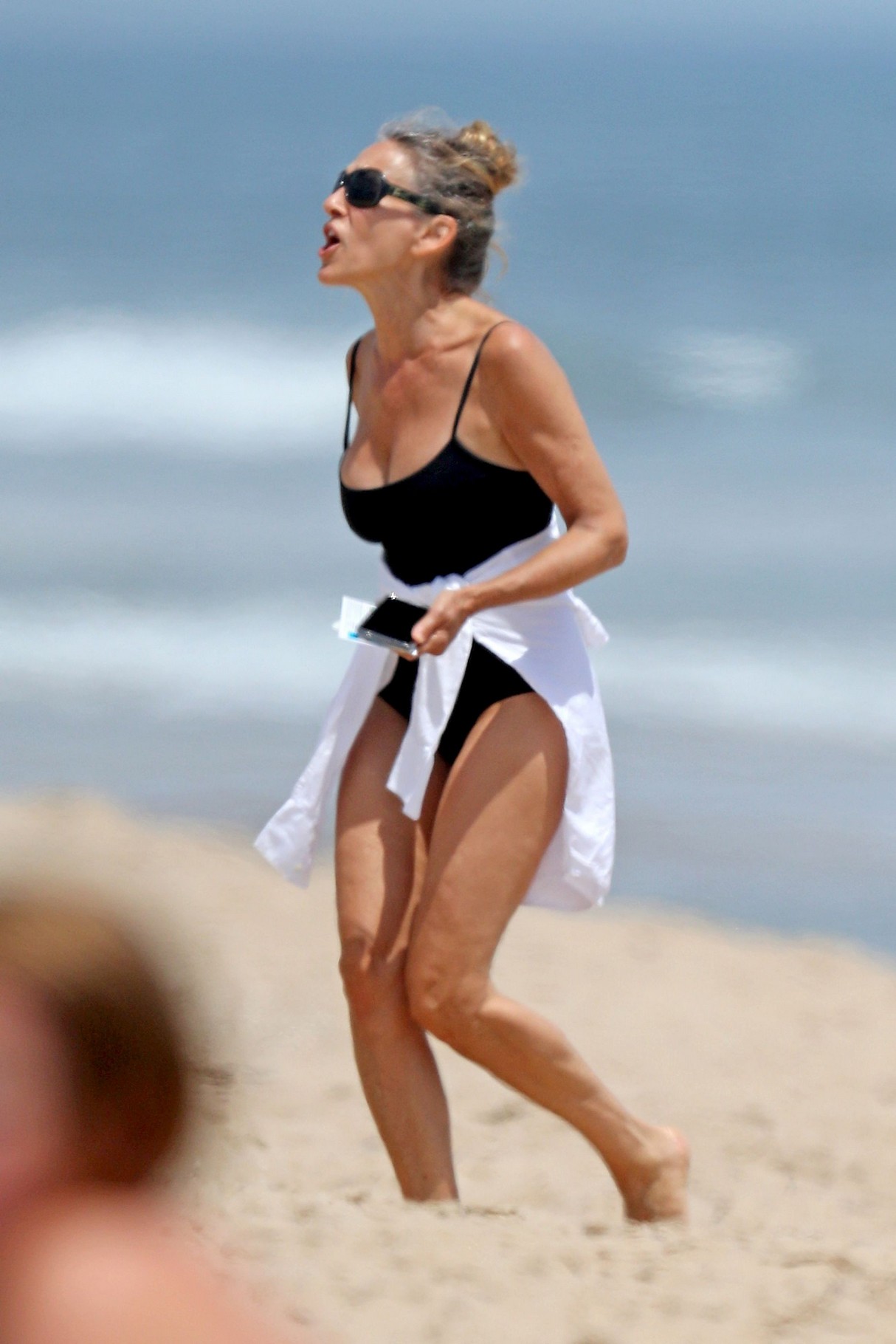 sarah-jessica-parker-sexy-bikini-2020-thefappening-pro-21 sarah jessica parker sexy bikini 2020 thefappening pro 21