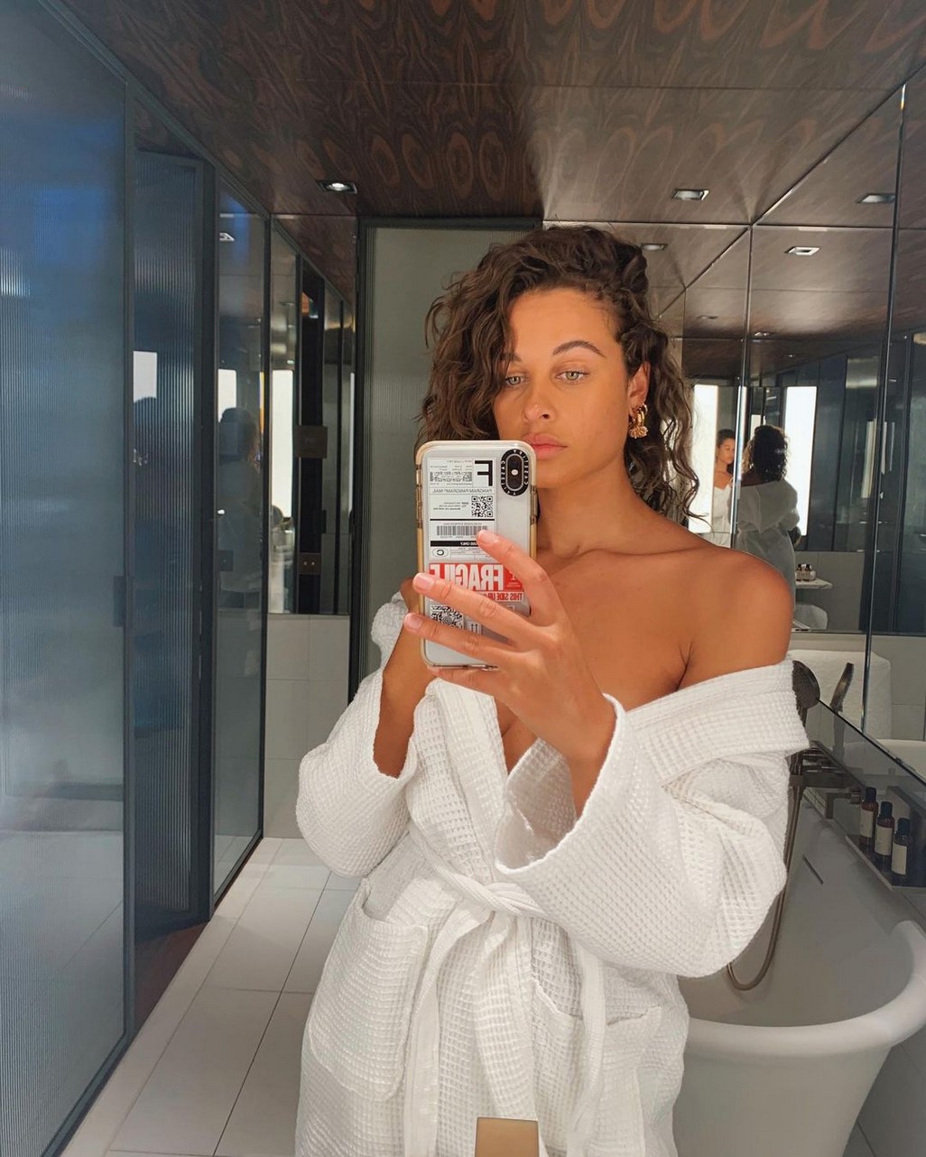 sarah-lysander-hot-selfie-thefappening-cfd-6 sarah lysander hot selfie thefappening cfd 6