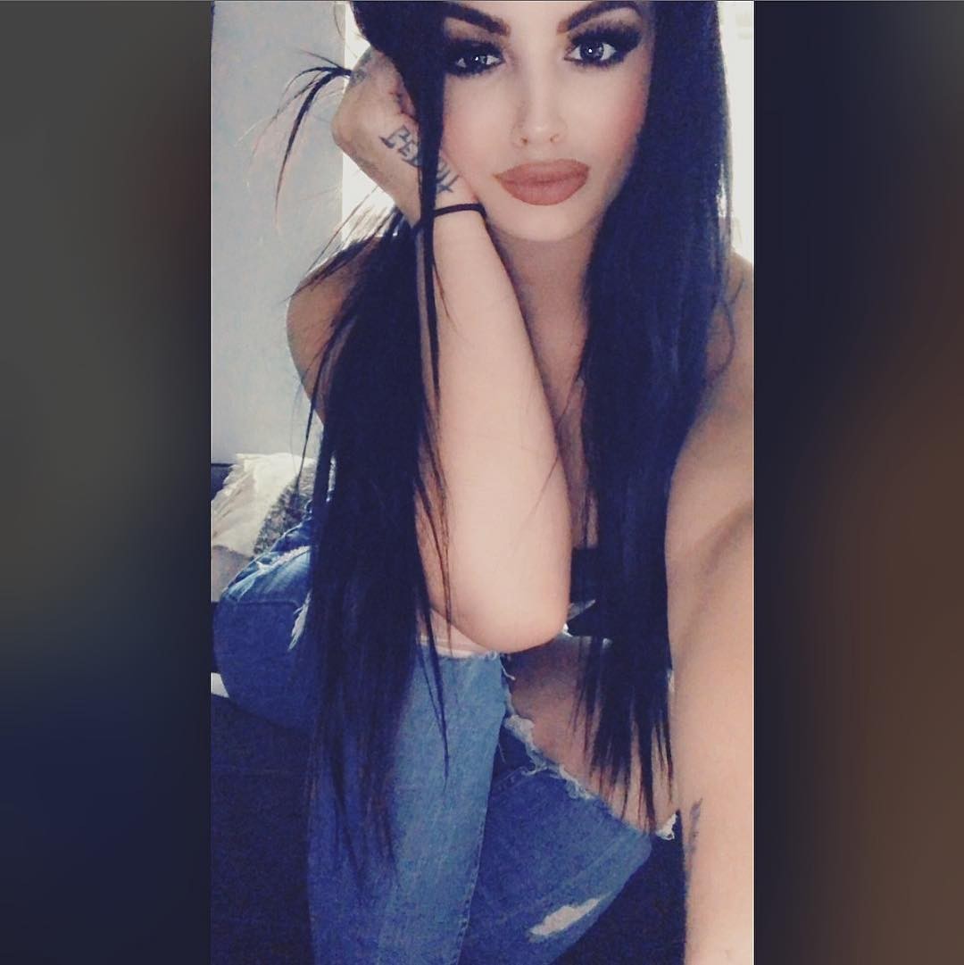 saraya-knight-nude-paige-wwe-sexy-30 saraya knight nude paige wwe sexy 30