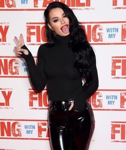 saraya-knight-nude-paige-wwe-sexy-6 saraya knight nude paige wwe sexy 6