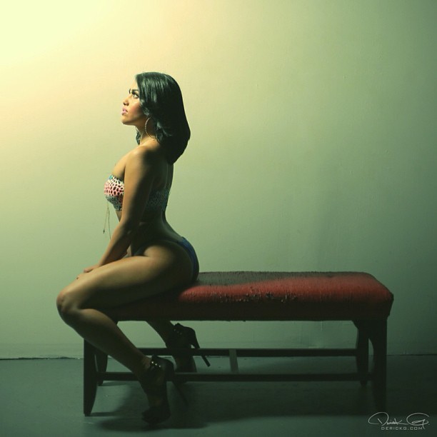 sasha-del-valle-topless-sexy-3 sasha del valle topless sexy 3
