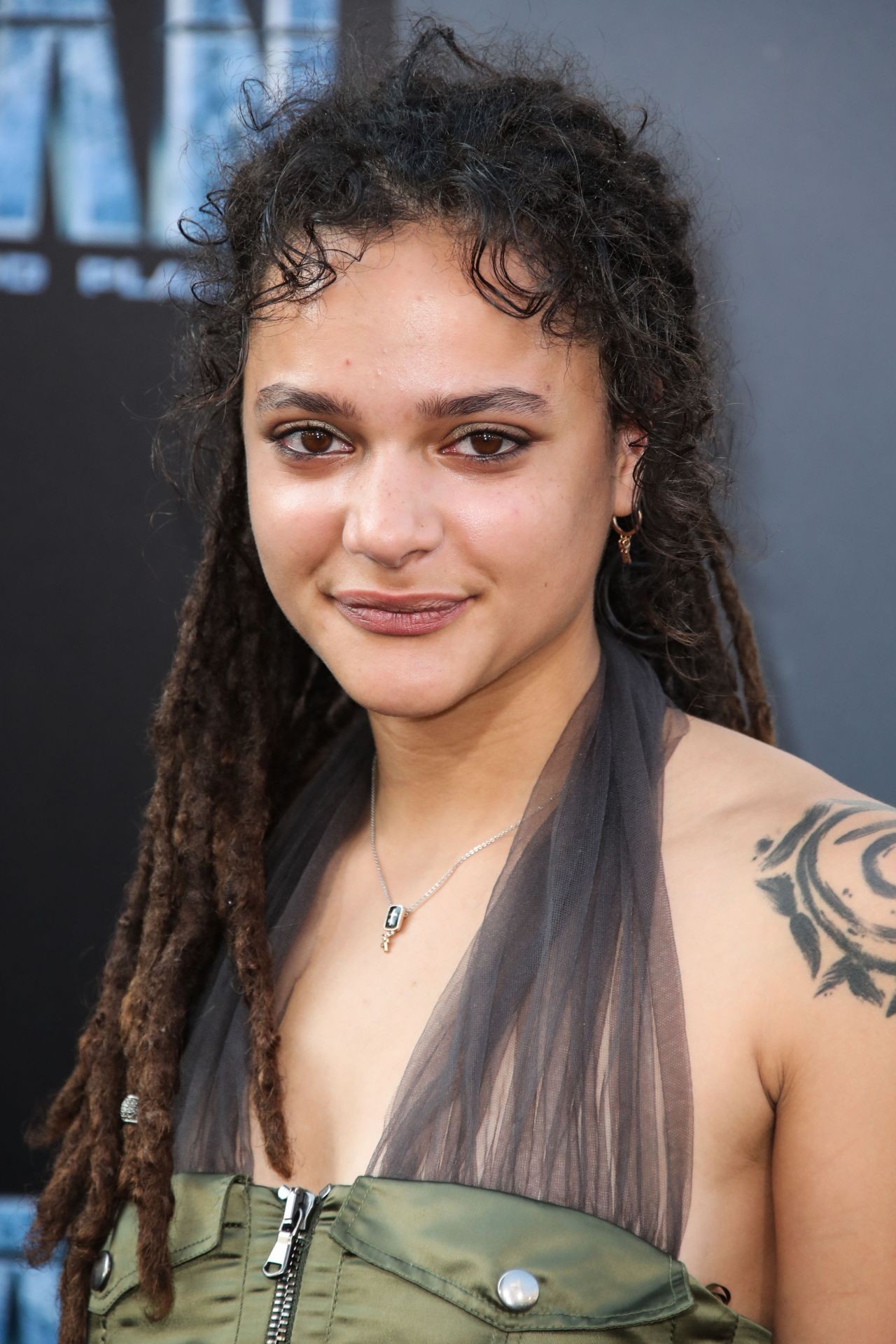 sasha-lane-tits-public-25 sasha lane tits public 25