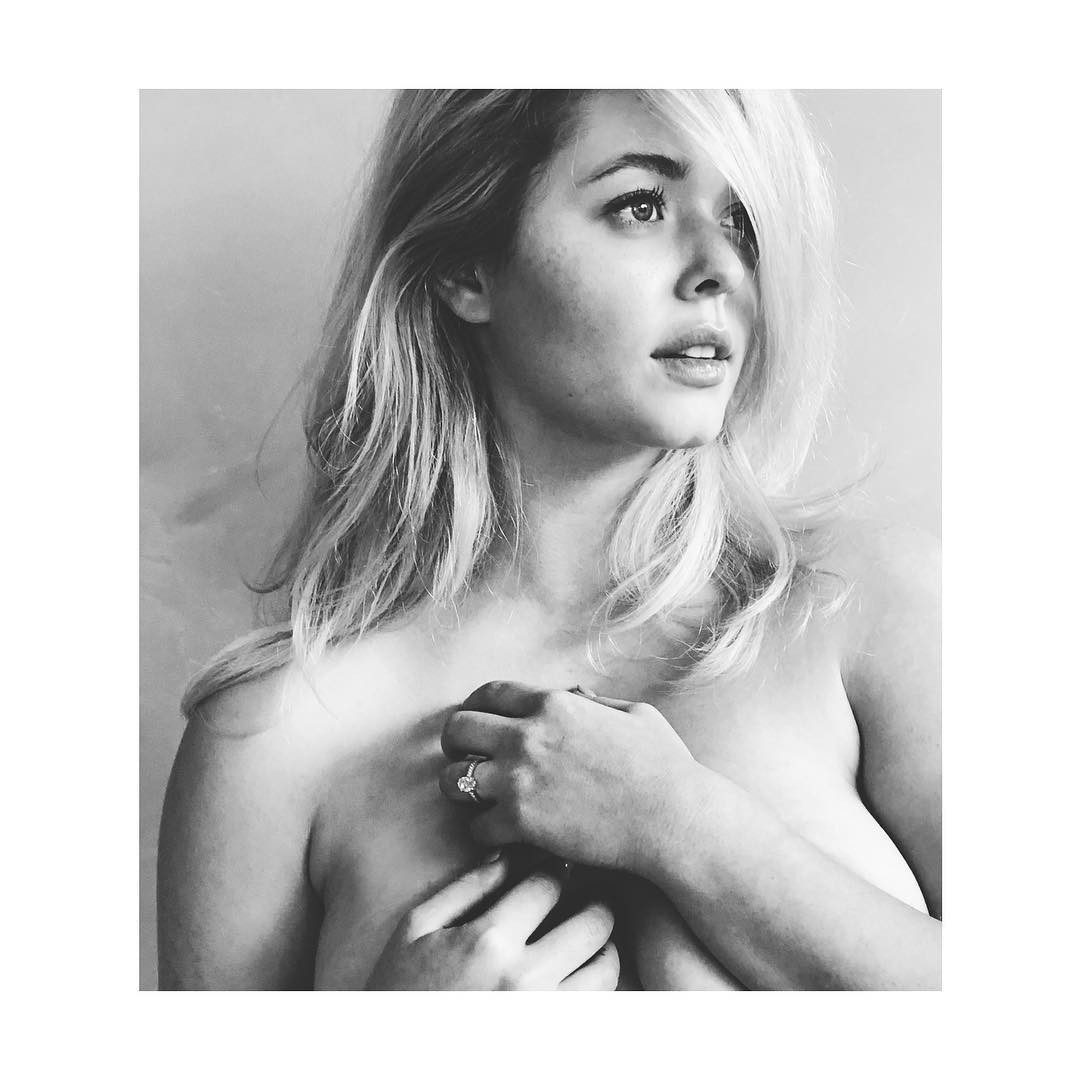 sasha-pieterse-topless-thefappening-pro-1 Sasha Pieterse Topless