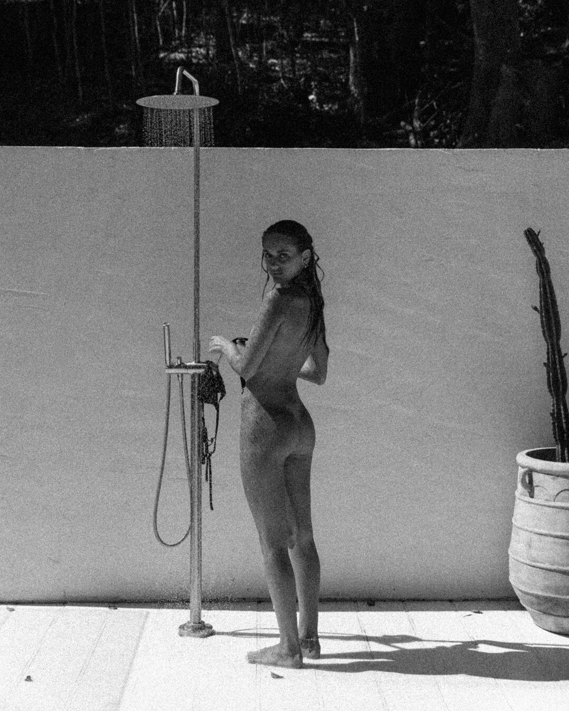 saskia-jenkins-nude-thefappening-cfd-14 Saskia Jenkins Naked