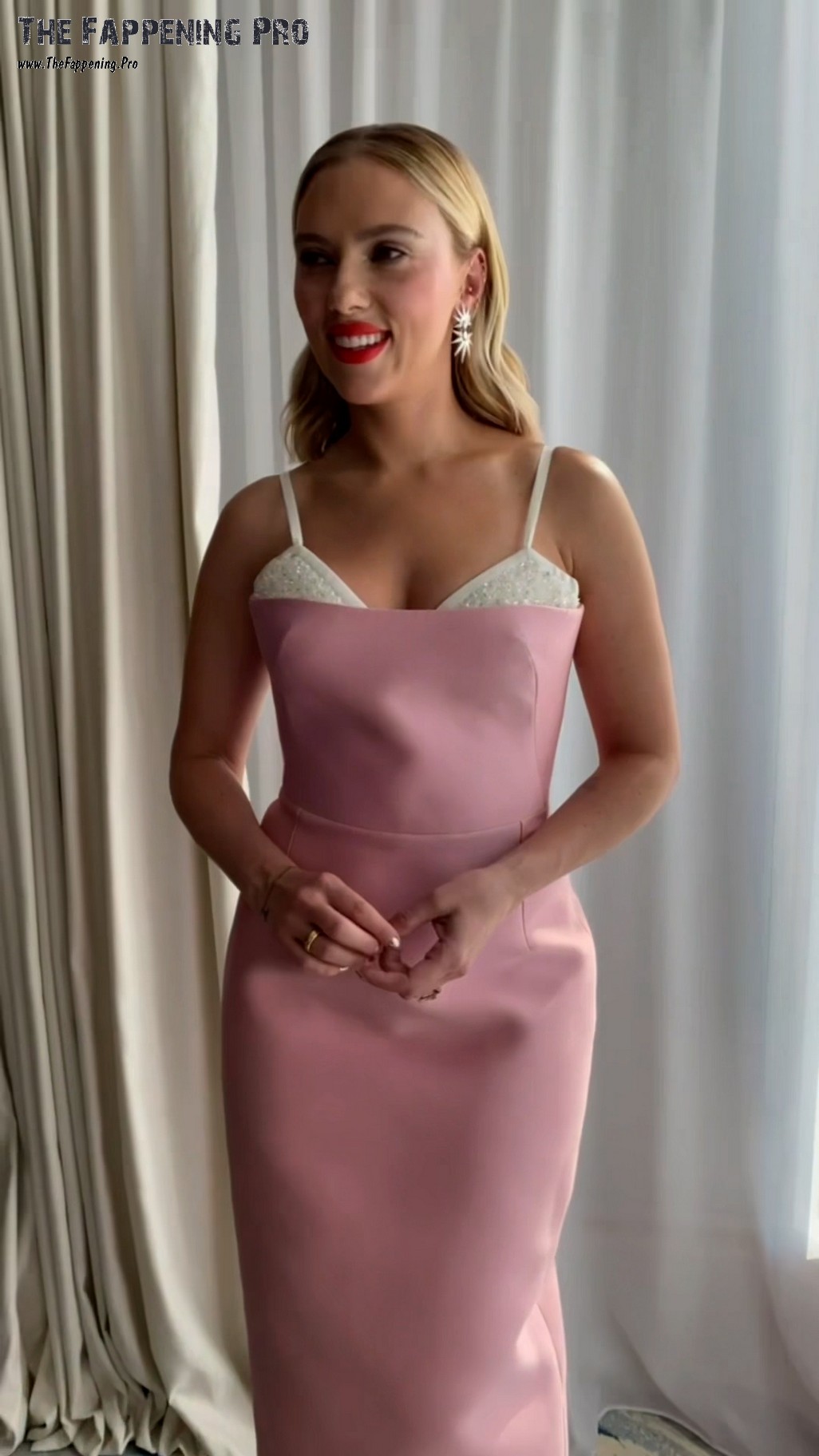 scarlett-johansson-sexy-bts-thefappening-cfd-7 scarlett johansson sexy bts thefappening cfd 7
