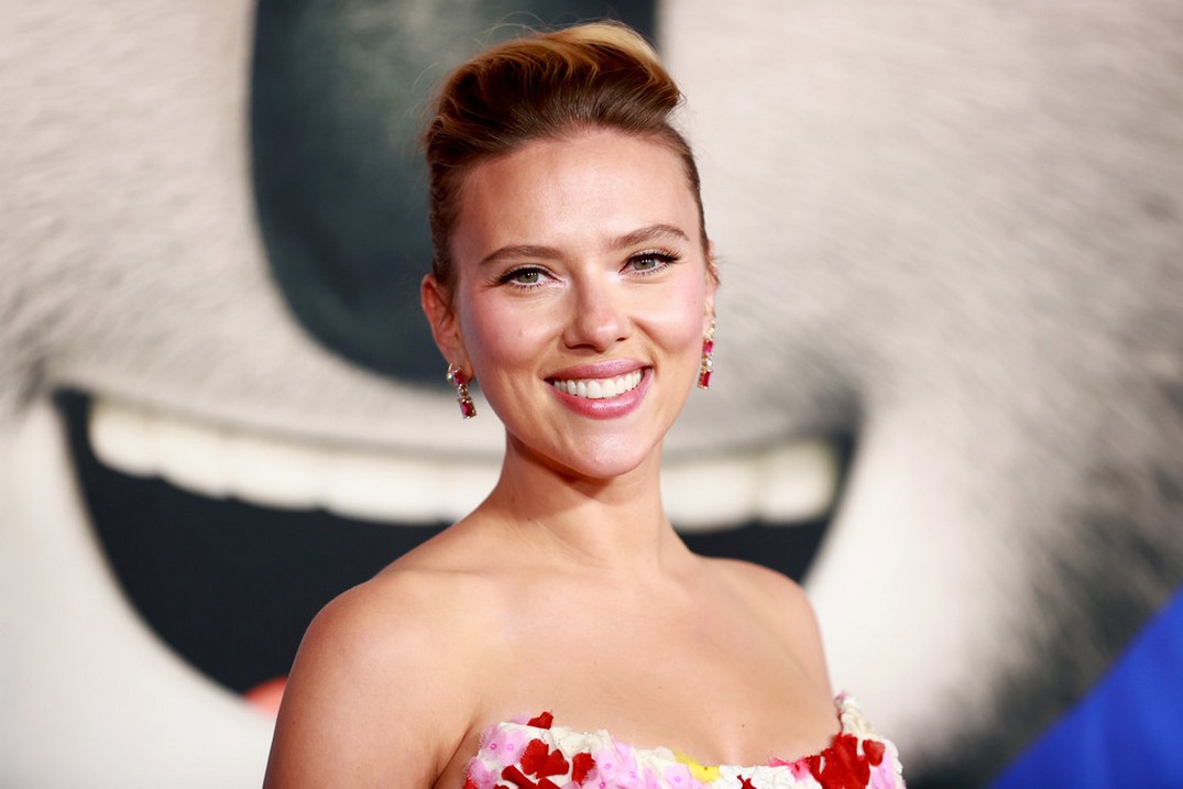 scarlett-johansson-sexy-in-mini-dress-thefappening-cfd-6 scarlett johansson sexy in mini dress thefappening cfd 6