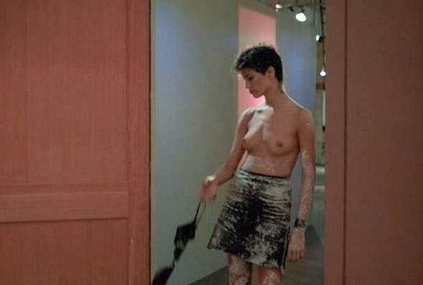 scene-from-after-hours-linda-fiorentino-hot-tits-4 scene from after hours linda fiorentino hot tits 4
