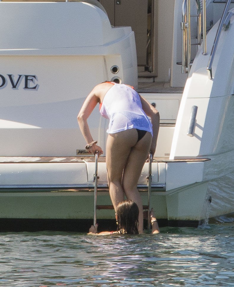 selena-gomez-ass-the-fappening-pro-30 selena gomez ass the fappening pro 30