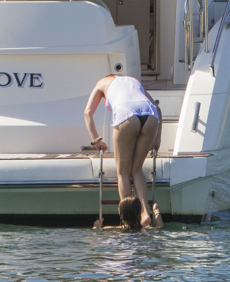 selena-gomez-ass-the-fappening-pro-31 selena gomez ass the fappening pro 31