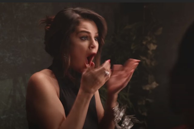 selena-gomez-bts-from-boyfriend-thefappening-cfd-2 selena gomez bts from boyfriend thefappening cfd 2