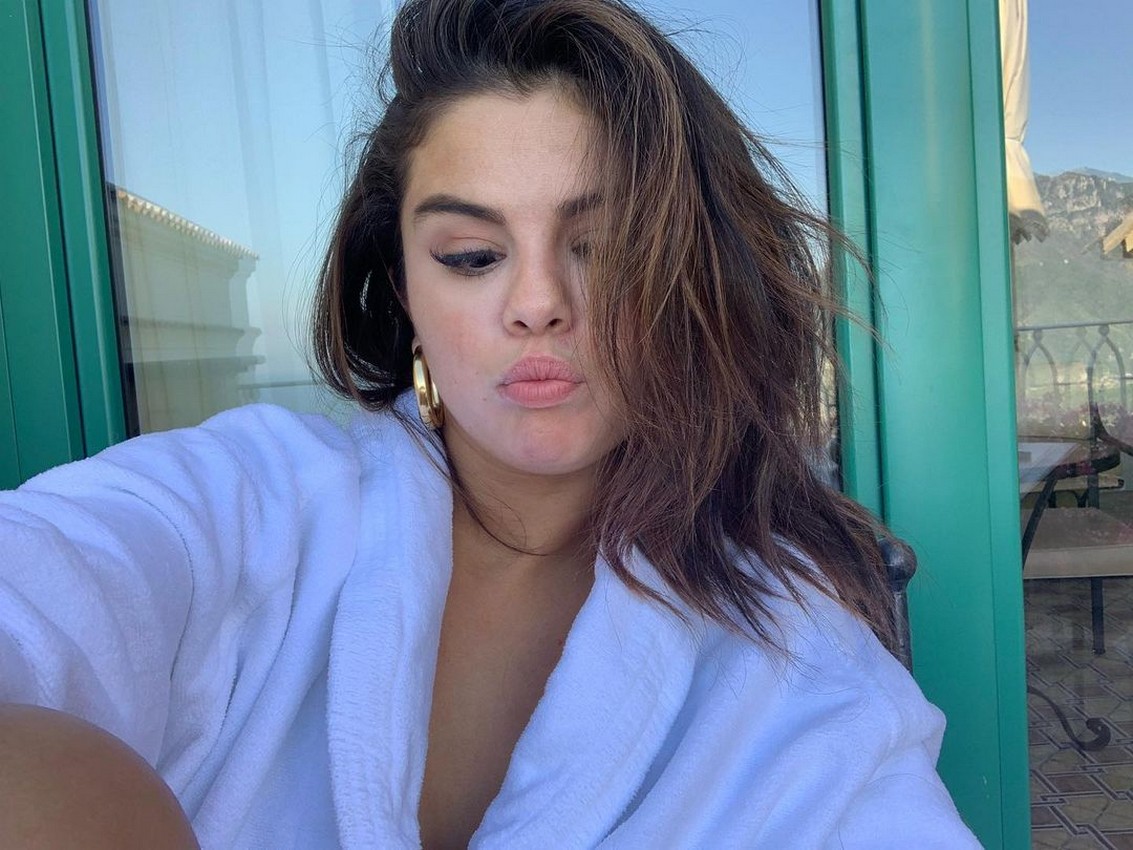 selena-gomez-got-a-new-tattoo-thefappening-cfd-5 Selena Gomez Fappening