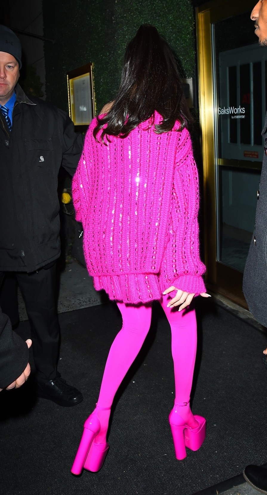 selena-gomez-sexy-in-pink-thefappening-cfd-8 selena gomez sexy in pink thefappening cfd 8