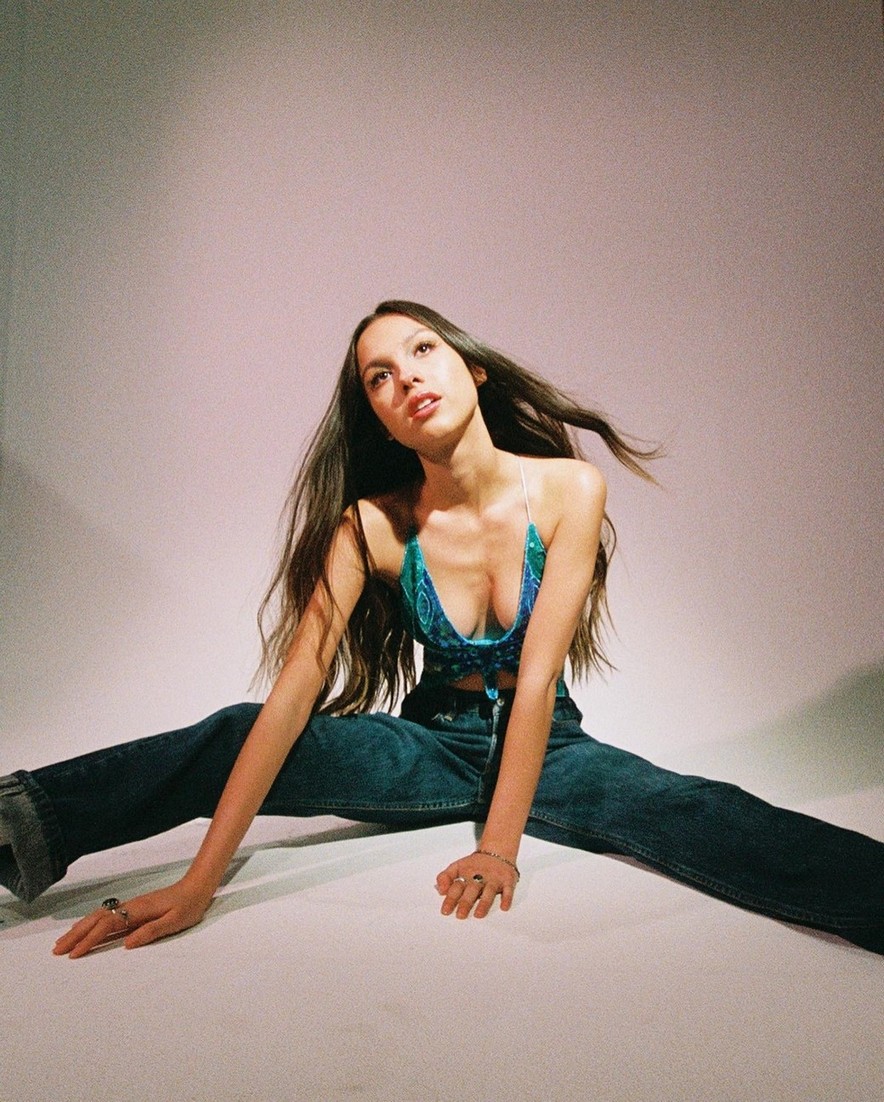 sexiest-pics-of-olivia-rodrigo-never-seen-before-thefappening-pro-9 Olivia Rodrigo Spread Her Legs Wide