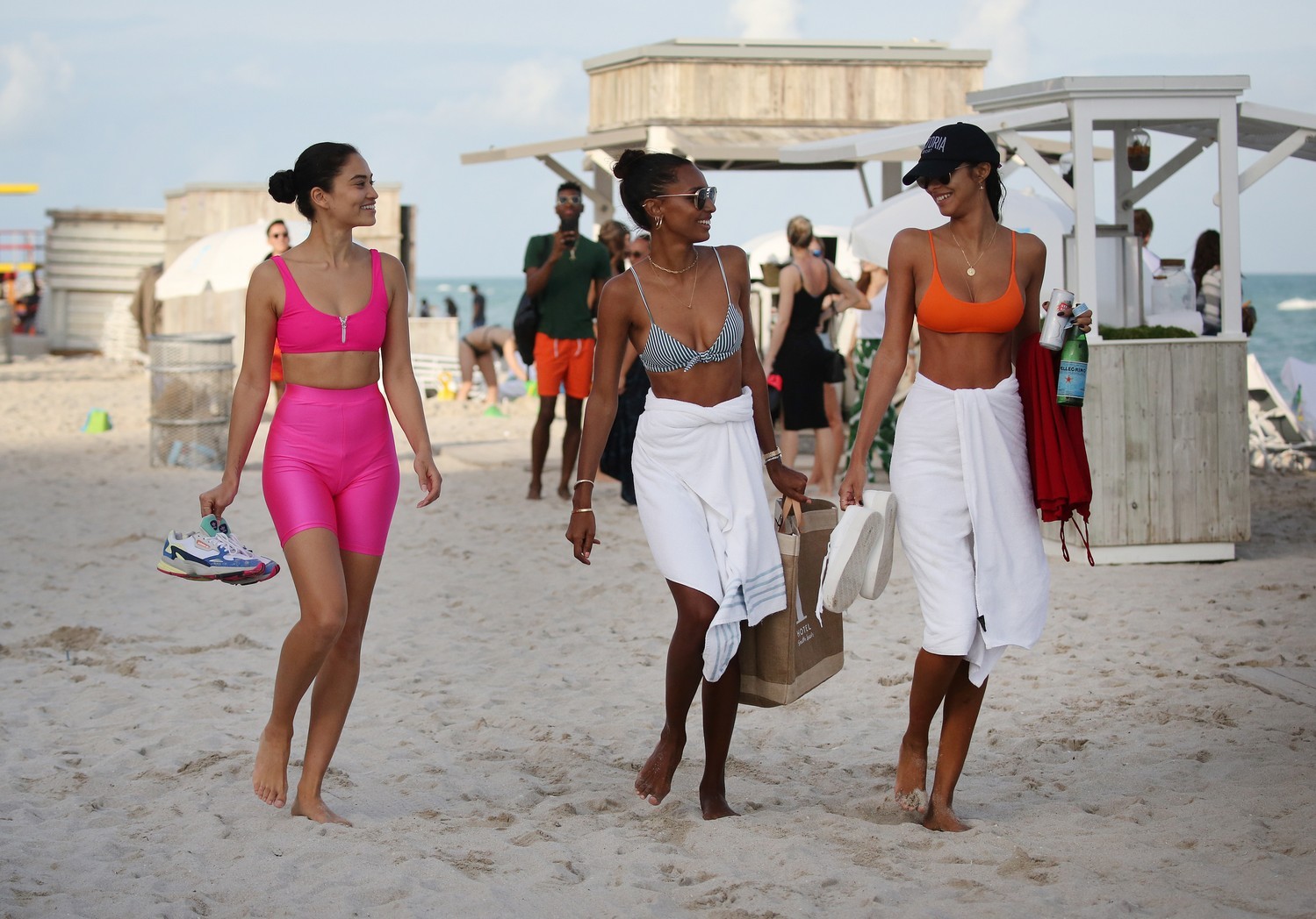 shanina-shaik-jasmine-tookes-lais-ribeiro-sexy-52 shanina shaik jasmine tookes lais ribeiro sexy 52