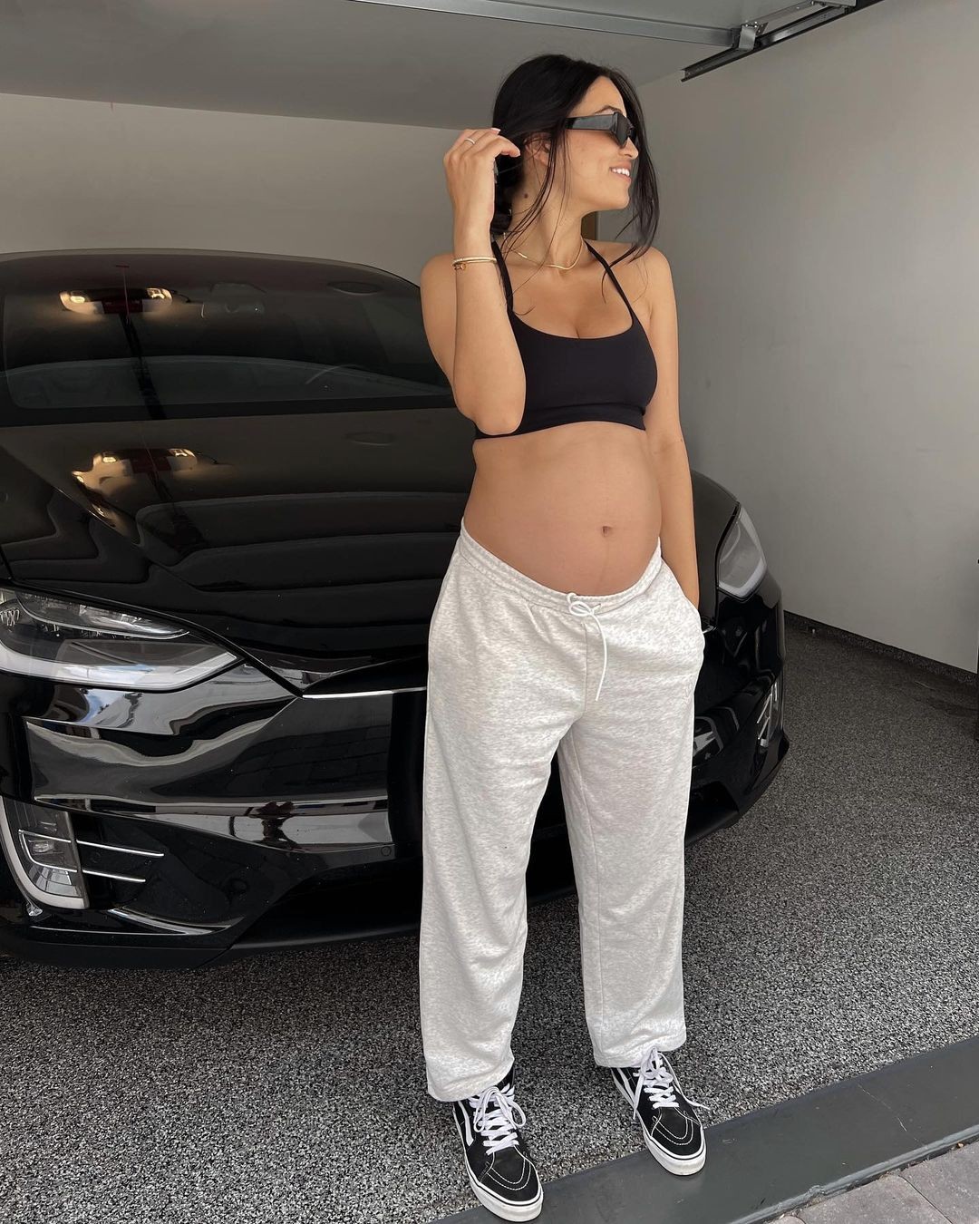 shanina-shaik-preggo-thefappening-cfd-3 Shanina Shaik Baby Bump