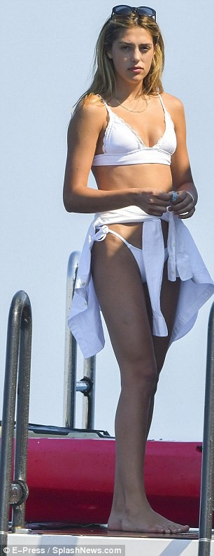 sistine-rose-stallone-sexy-thefappening-cfd-3 sistine rose stallone sexy thefappening cfd 3