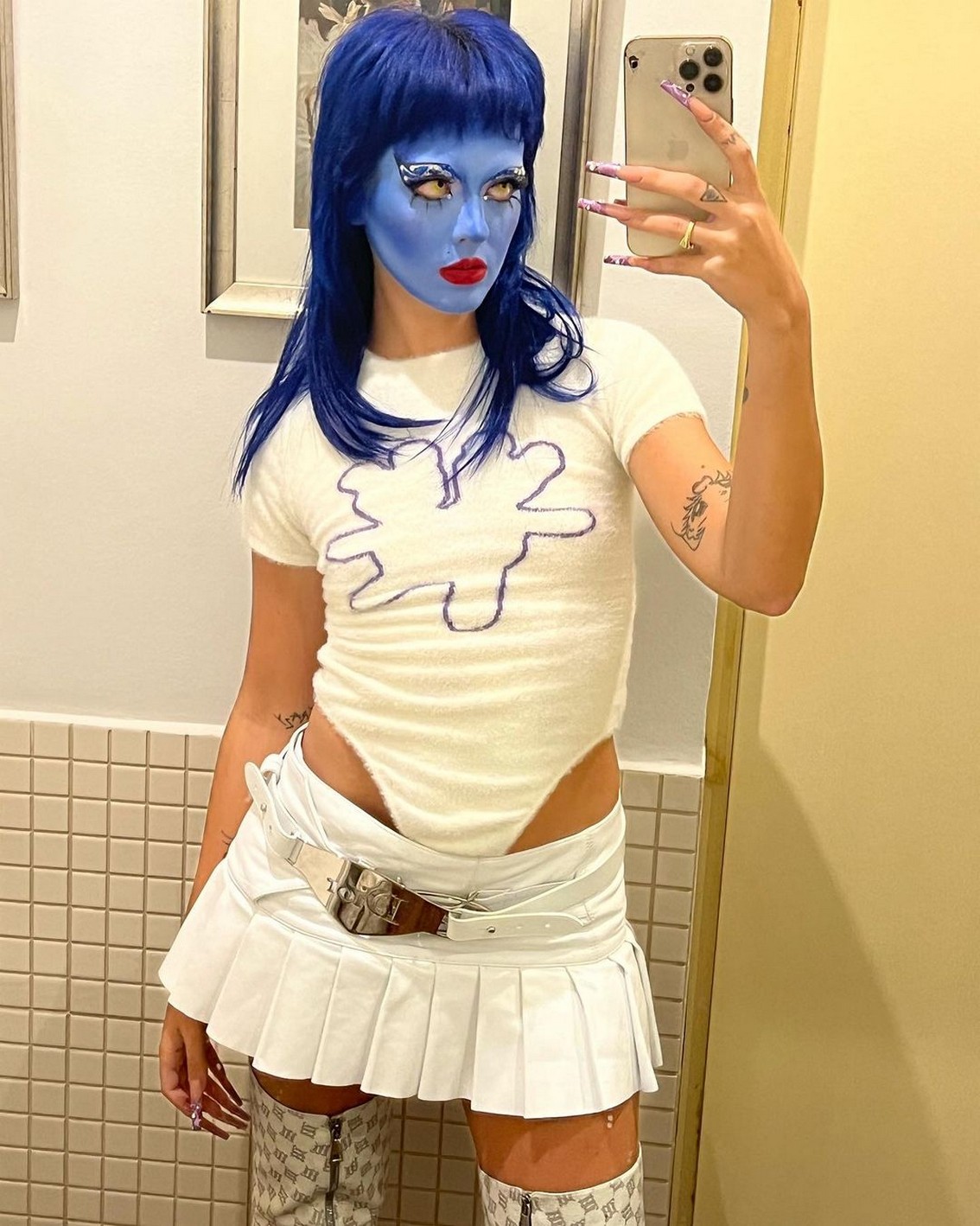 sita-abellan-sexy-halloween-thefappening-cfd-2 Sita Abellan Halloween Selfie