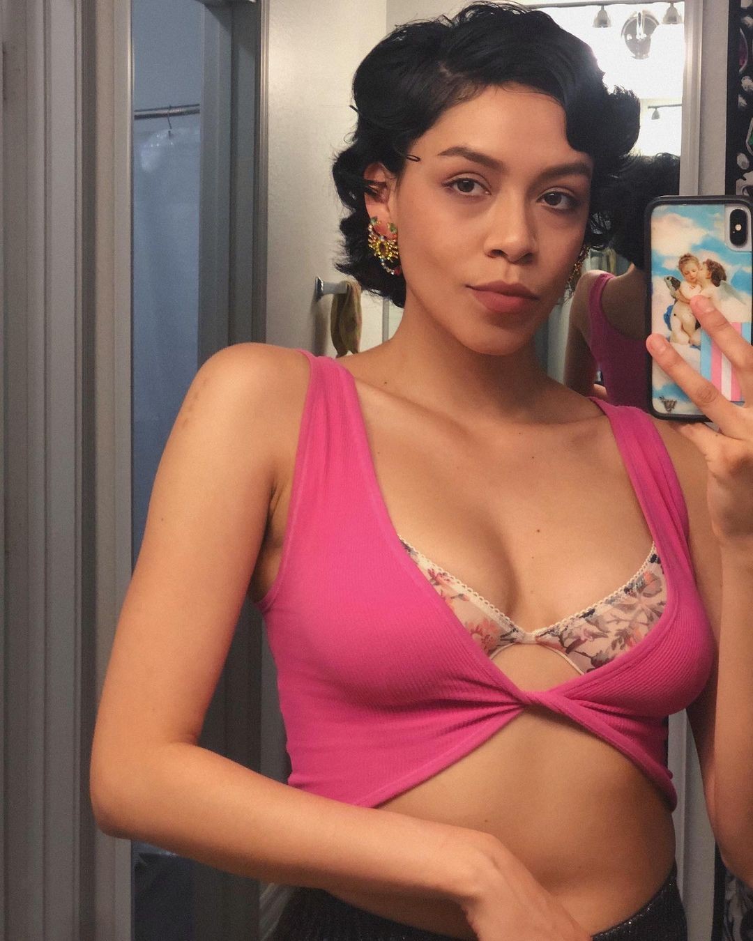 sivan-alyra-rose-selfie-thefappening-cfd-2 Sivan Alyra Rose Tits On Slefie