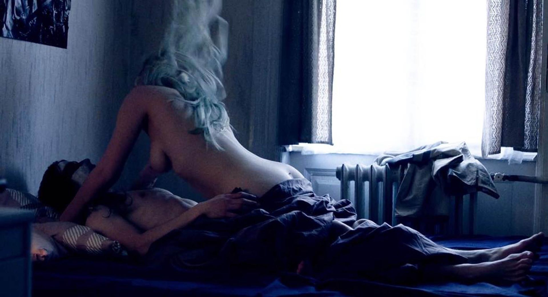 sky-ferreira-naked-scenes-2 sky ferreira naked scenes 2