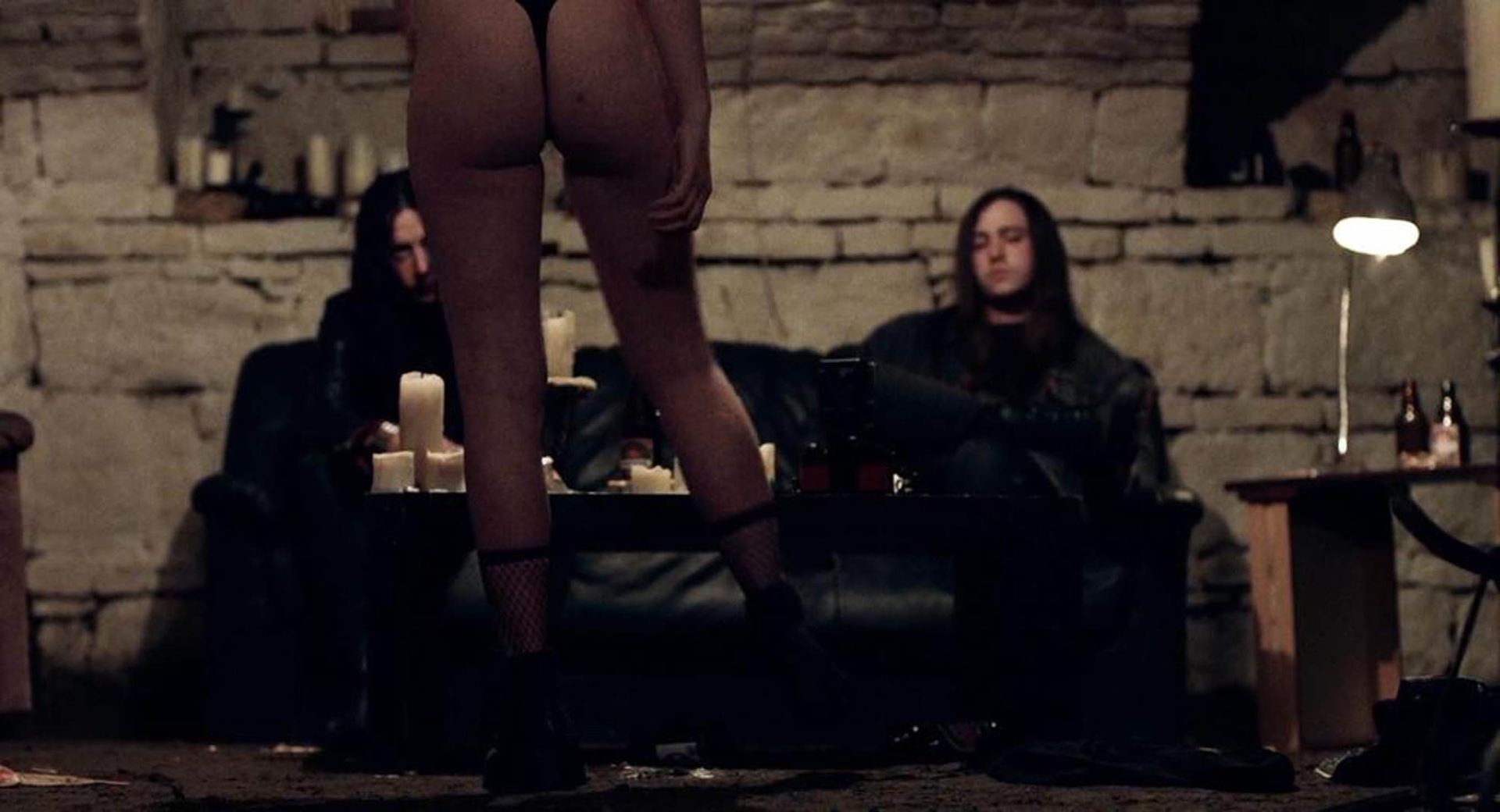 sky-ferreira-naked-scenes-3 sky ferreira naked scenes 3